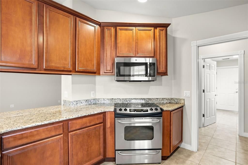 For Rent: $2,700 (2 beds, 2 baths, 1526 Square Feet)
