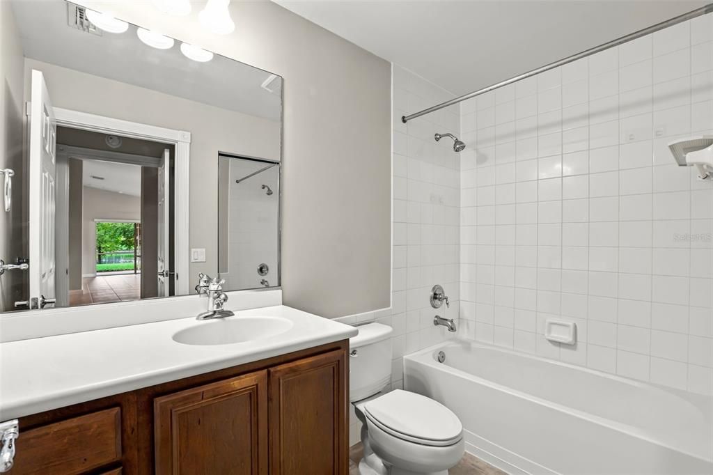 For Rent: $2,700 (2 beds, 2 baths, 1526 Square Feet)