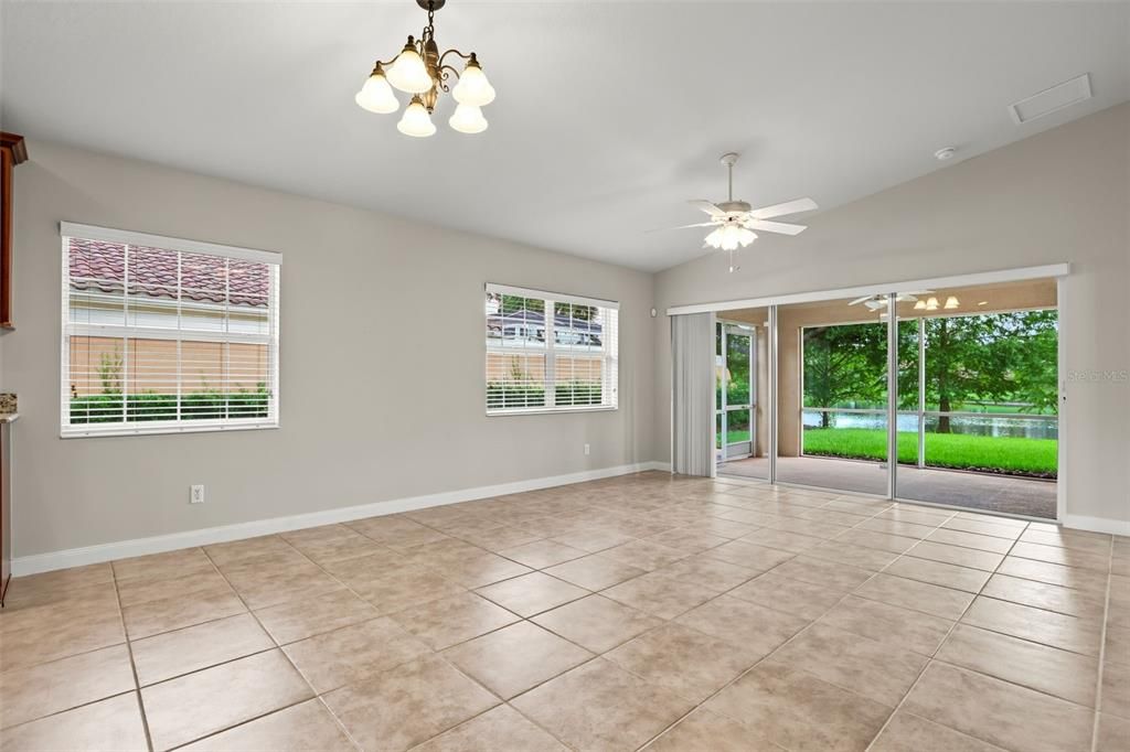 For Rent: $2,700 (2 beds, 2 baths, 1526 Square Feet)