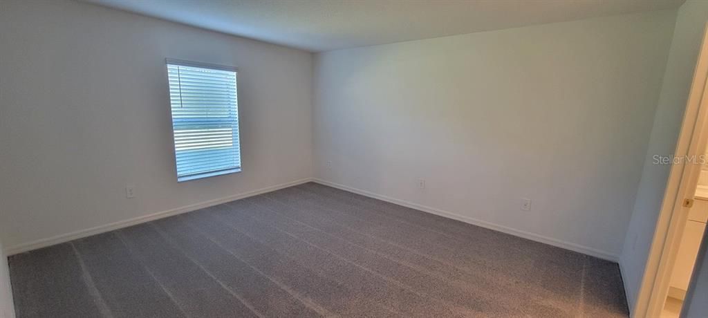 For Rent: $2,350 (3 beds, 2 baths, 1555 Square Feet)