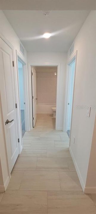For Rent: $2,350 (3 beds, 2 baths, 1555 Square Feet)