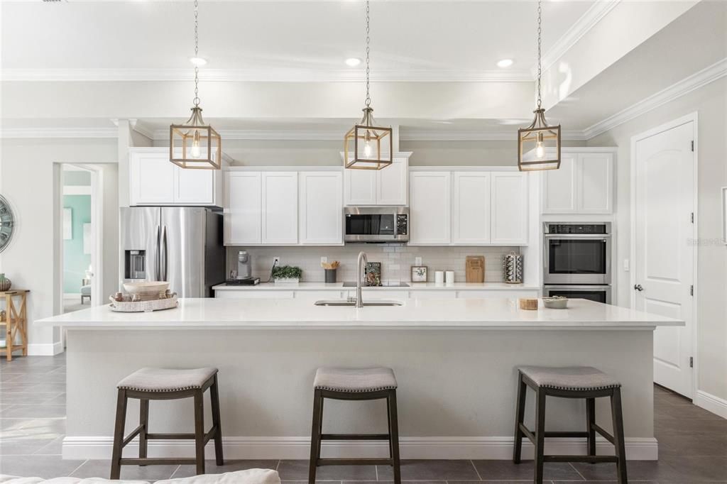 For Sale: $579,000 (4 beds, 3 baths, 2512 Square Feet)