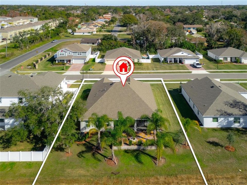 For Sale: $579,000 (4 beds, 3 baths, 2512 Square Feet)