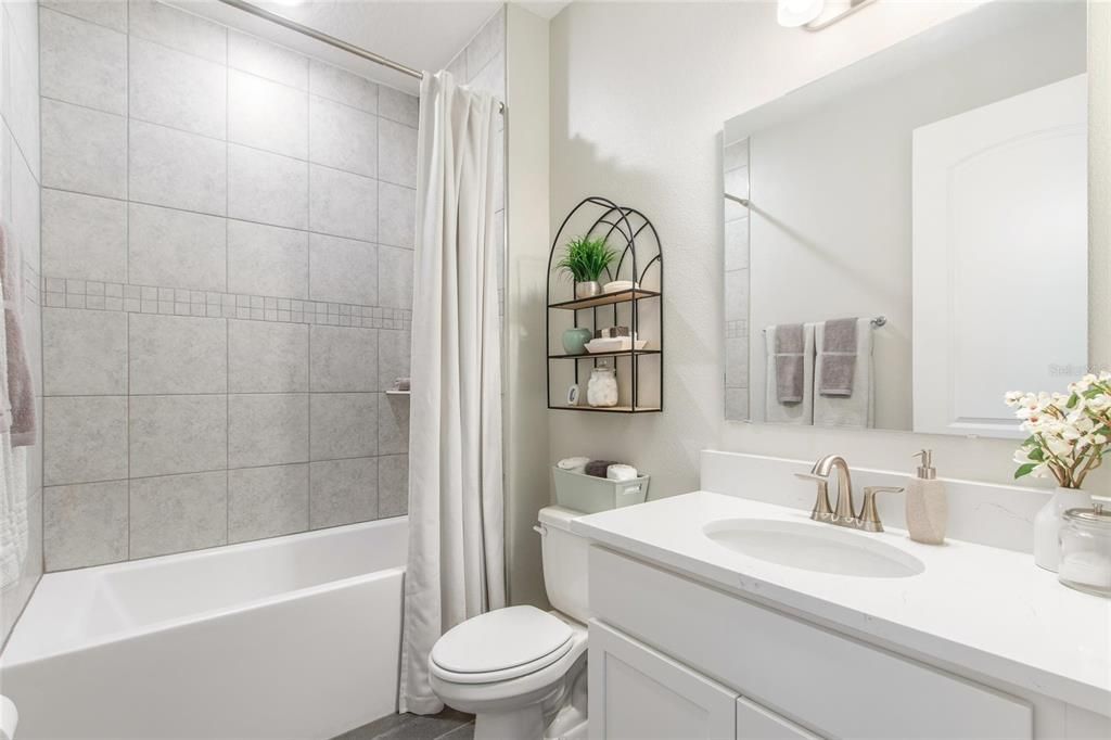 For Sale: $579,000 (4 beds, 3 baths, 2512 Square Feet)