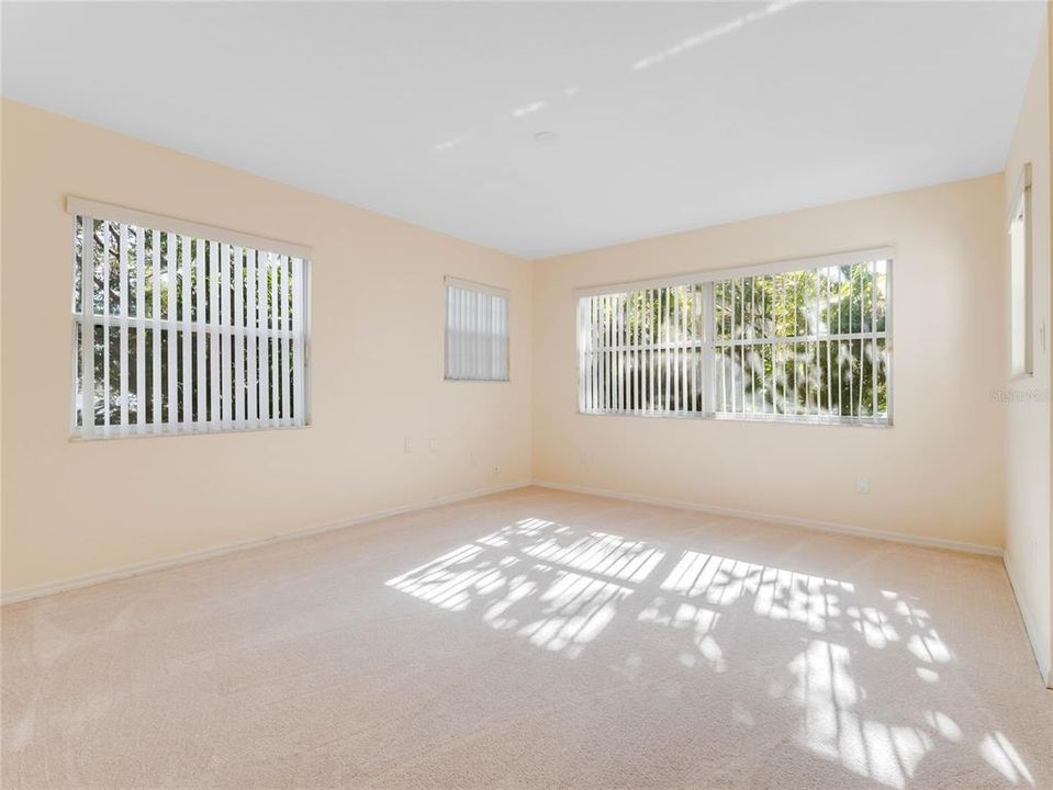 En Renta: $4,900 (4 camas, 3 baños, 3127 Pies cuadrados)