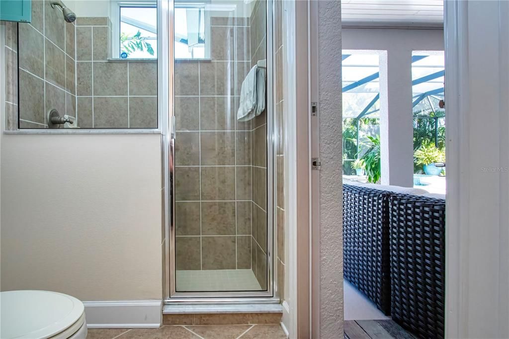 For Sale: $875,000 (4 beds, 3 baths, 2799 Square Feet)
