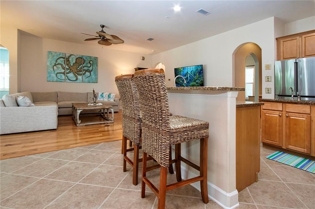 For Sale: $875,000 (4 beds, 3 baths, 2799 Square Feet)