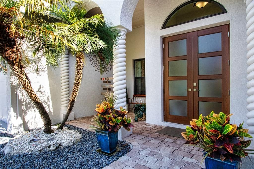 For Sale: $875,000 (4 beds, 3 baths, 2799 Square Feet)