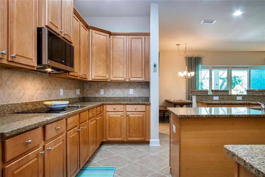 For Sale: $875,000 (4 beds, 3 baths, 2799 Square Feet)
