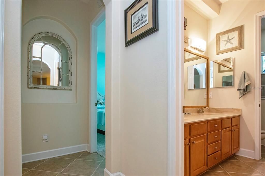 For Sale: $875,000 (4 beds, 3 baths, 2799 Square Feet)