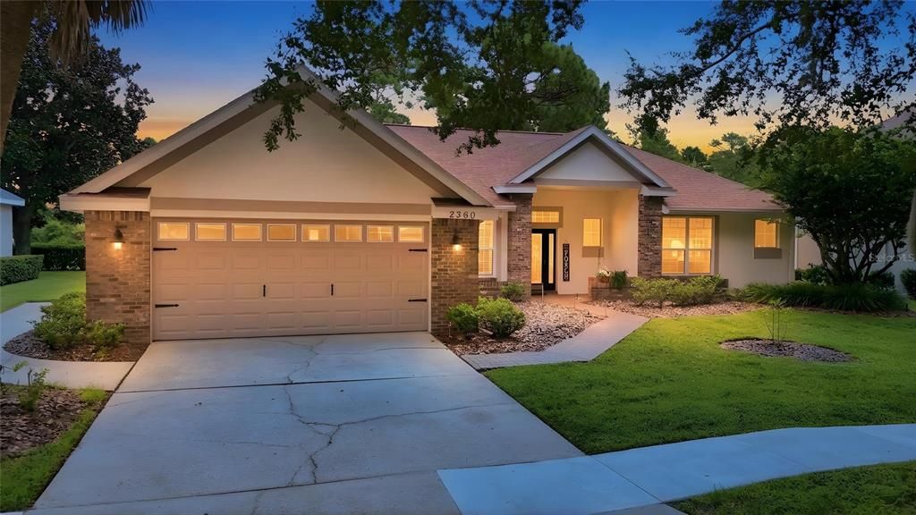 На продажу: $569,900 (3 спален, 2 ванн, 2214 Квадратных фут)