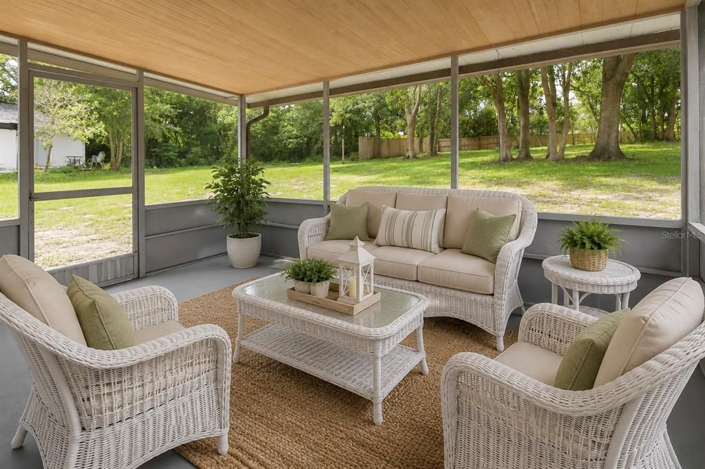 En Venta: $249,900 (2 camas, 1 baños, 920 Pies cuadrados)