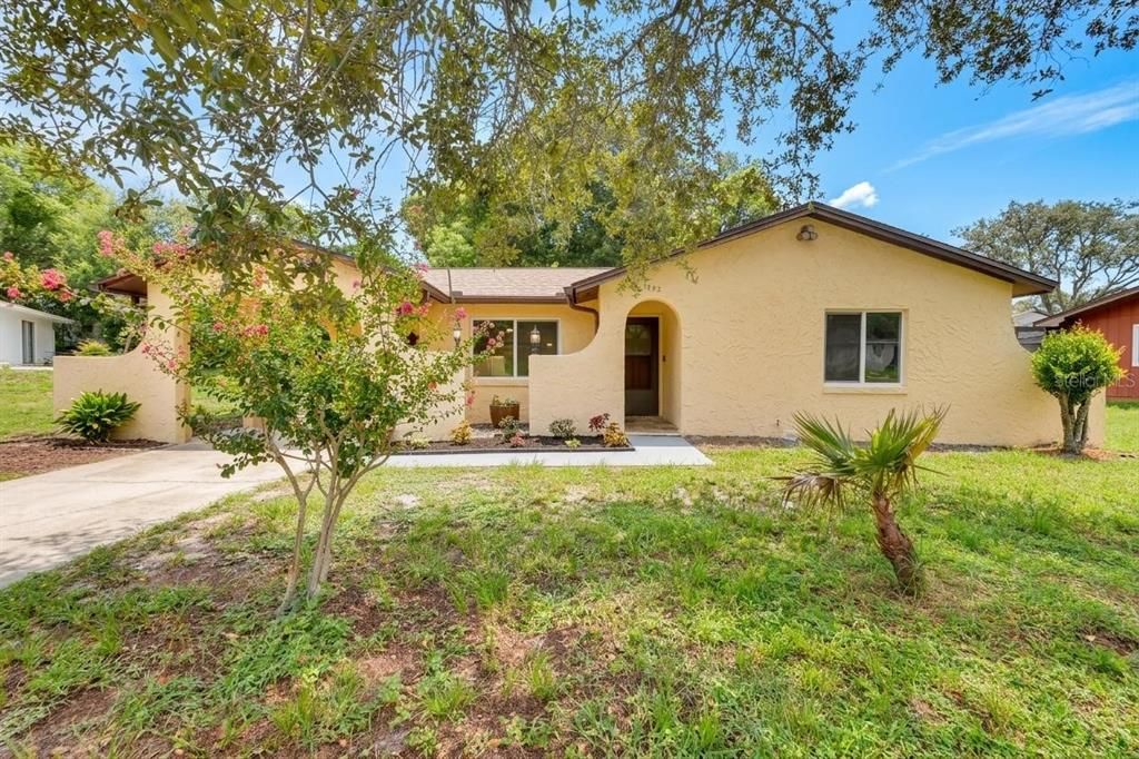 En Venta: $249,900 (2 camas, 1 baños, 920 Pies cuadrados)