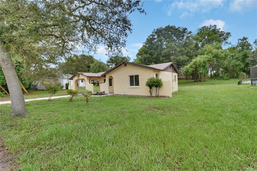En Venta: $249,900 (2 camas, 1 baños, 920 Pies cuadrados)