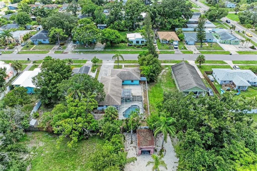 For Sale: $475,000 (4 beds, 2 baths, 2084 Square Feet)