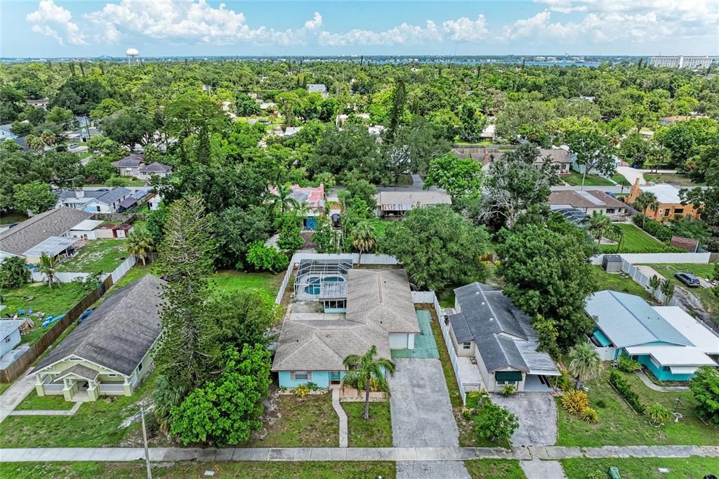 For Sale: $475,000 (4 beds, 2 baths, 2084 Square Feet)