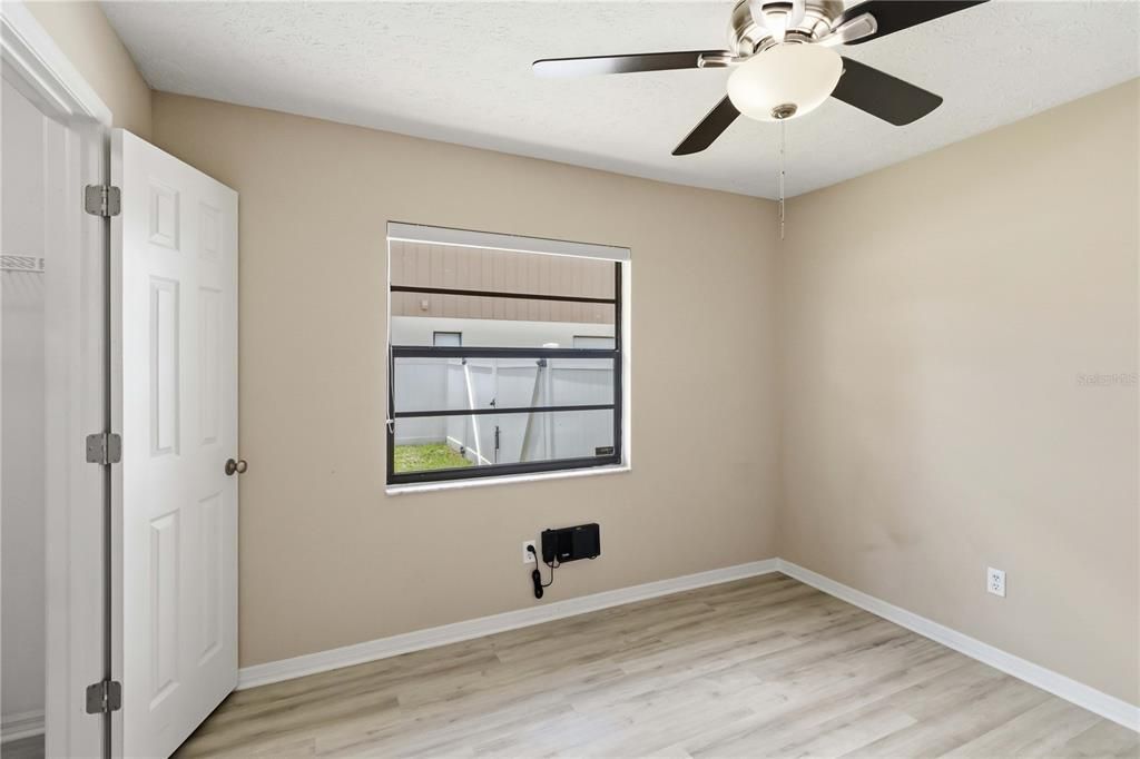 For Rent: $2,999 (3 beds, 2 baths, 1942 Square Feet)