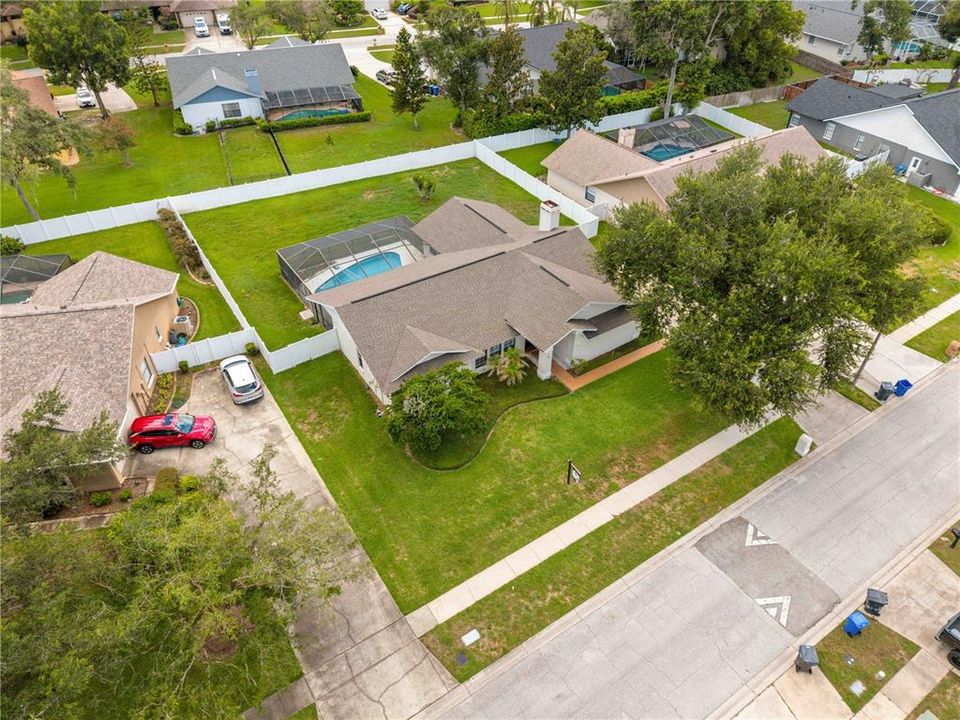For Rent: $2,999 (3 beds, 2 baths, 1942 Square Feet)