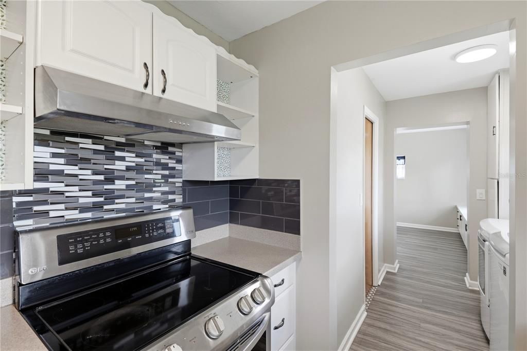 For Sale: $347,000 (2 beds, 2 baths, 1419 Square Feet)