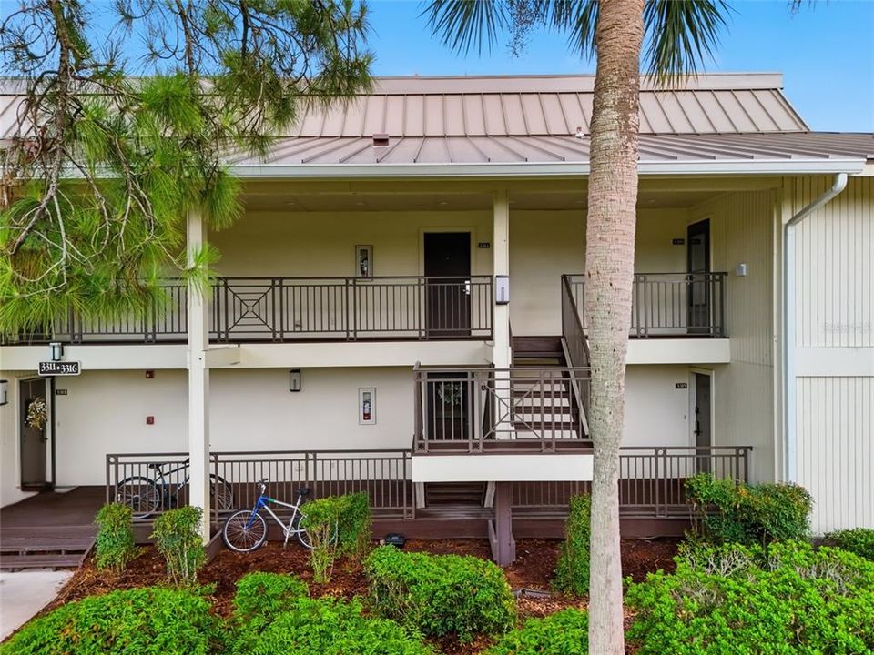 For Sale: $264,900 (2 beds, 2 baths, 1400 Square Feet)