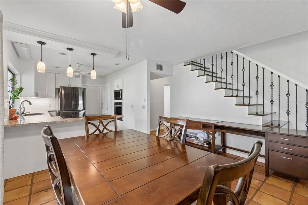For Sale: $549,900 (3 beds, 2 baths, 1659 Square Feet)