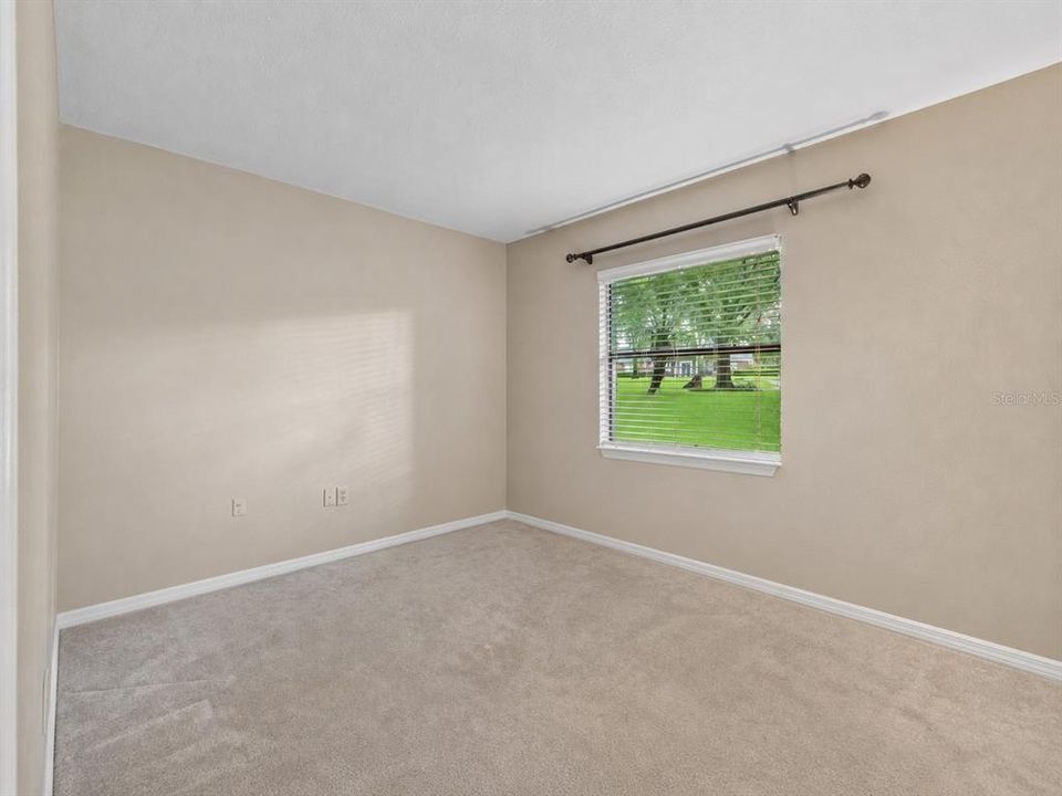For Sale: $549,900 (3 beds, 2 baths, 1659 Square Feet)
