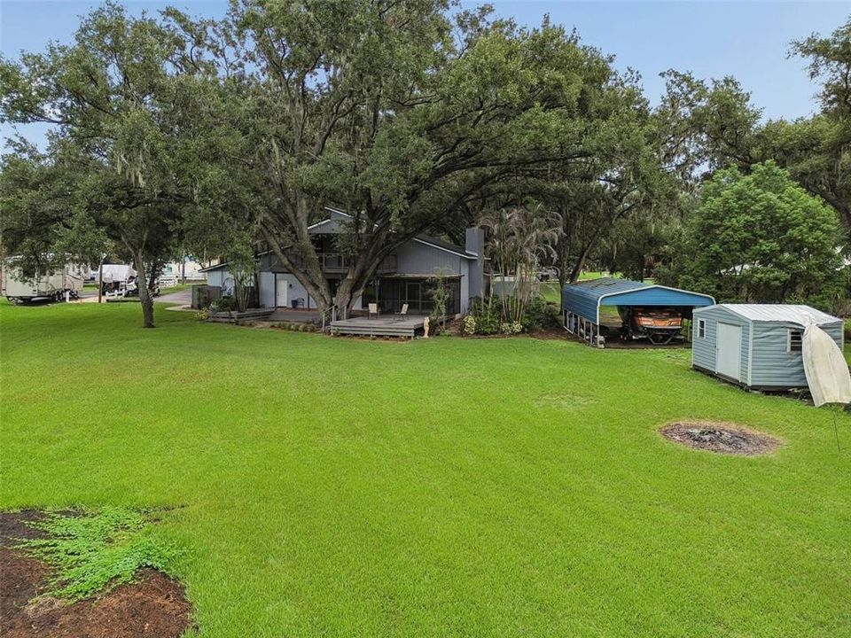 For Sale: $549,900 (3 beds, 2 baths, 1659 Square Feet)