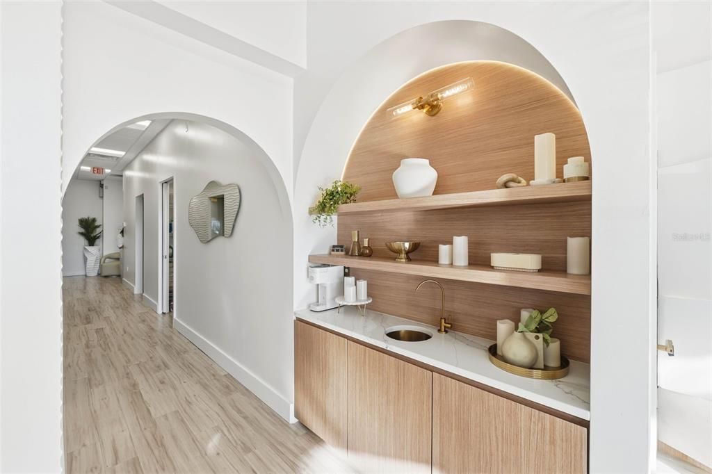 For Sale: $250,000 (0 beds, 0 baths, 1400 Square Feet)