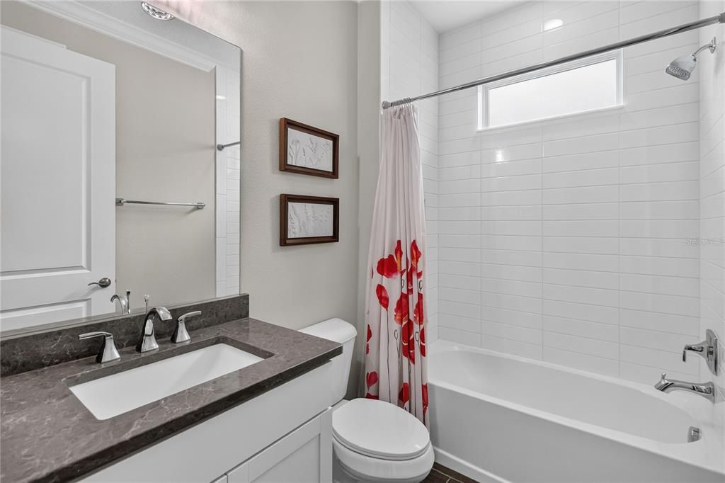 For Sale: $699,900 (2 beds, 2 baths, 2116 Square Feet)