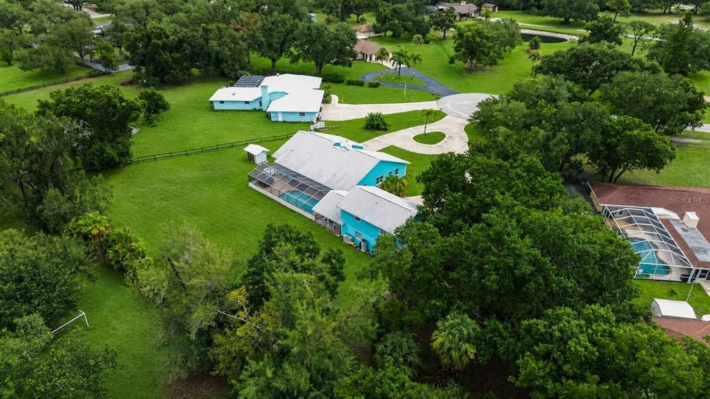 For Sale: $750,000 (5 beds, 5 baths, 3358 Square Feet)