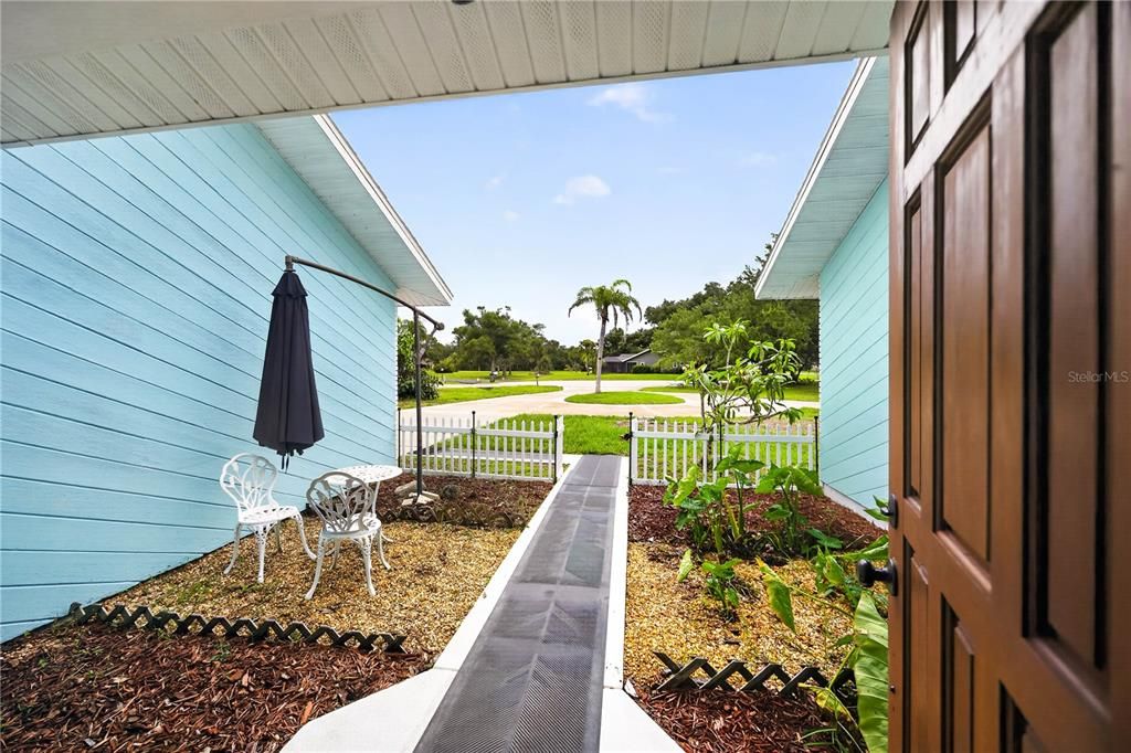 For Sale: $750,000 (5 beds, 5 baths, 3358 Square Feet)