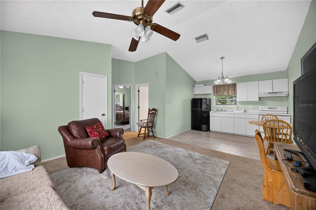 For Sale: $750,000 (5 beds, 5 baths, 3358 Square Feet)