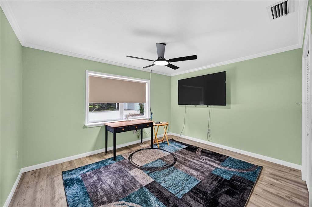 For Sale: $750,000 (5 beds, 5 baths, 3358 Square Feet)