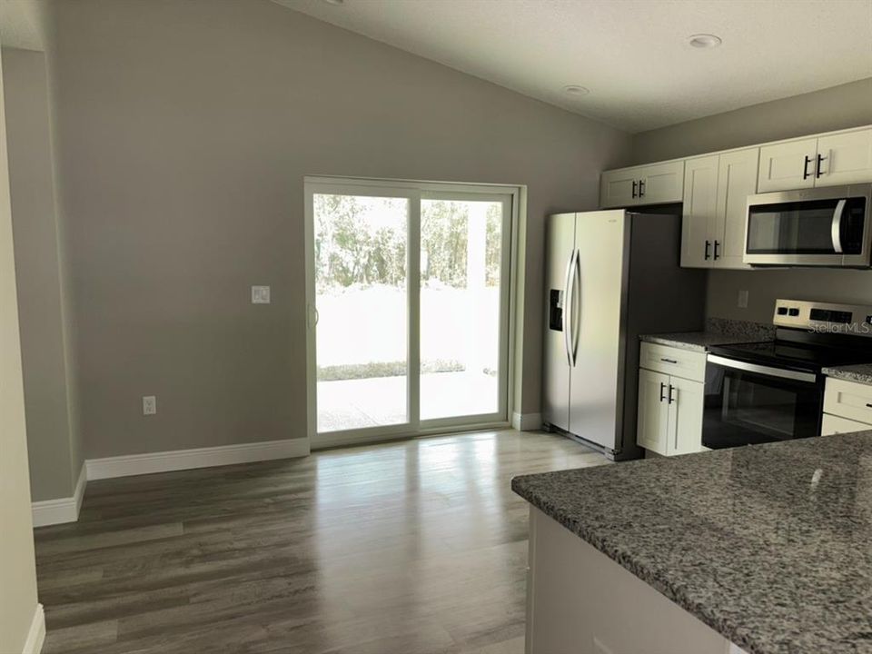 Active With Contract: $239,900 (3 beds, 2 baths, 1409 Square Feet)