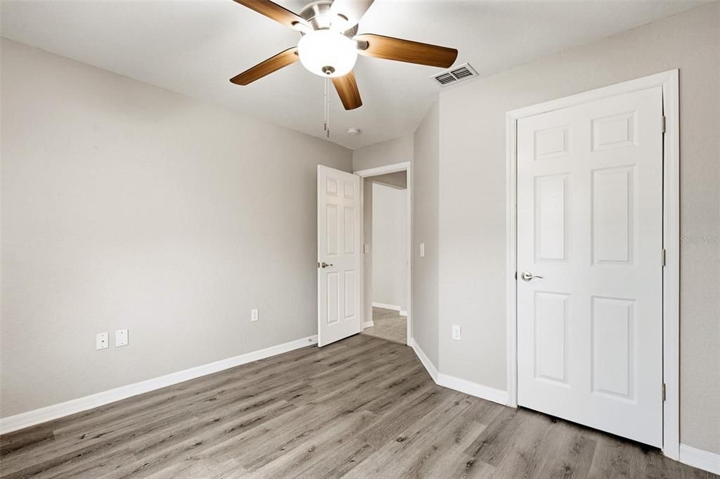 For Sale: $375,000 (4 beds, 2 baths, 1783 Square Feet)