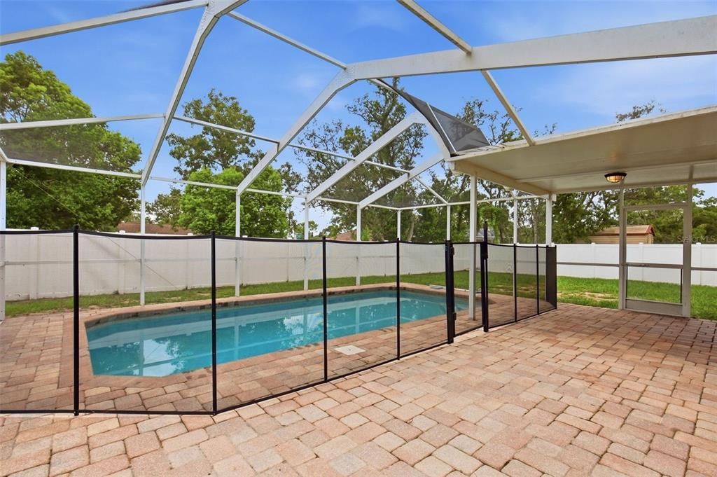 For Sale: $375,000 (4 beds, 2 baths, 1783 Square Feet)