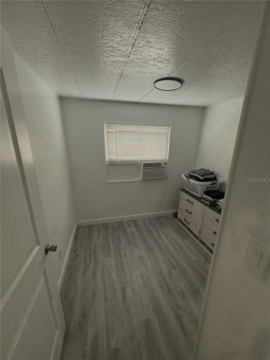 For Sale: $29,000 (3 beds, 1 baths, 1200 Square Feet)