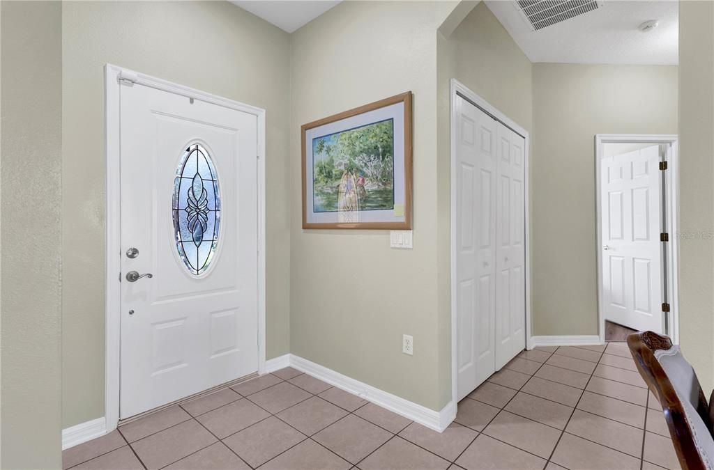 Active With Contract: $275,000 (3 beds, 2 baths, 1587 Square Feet)