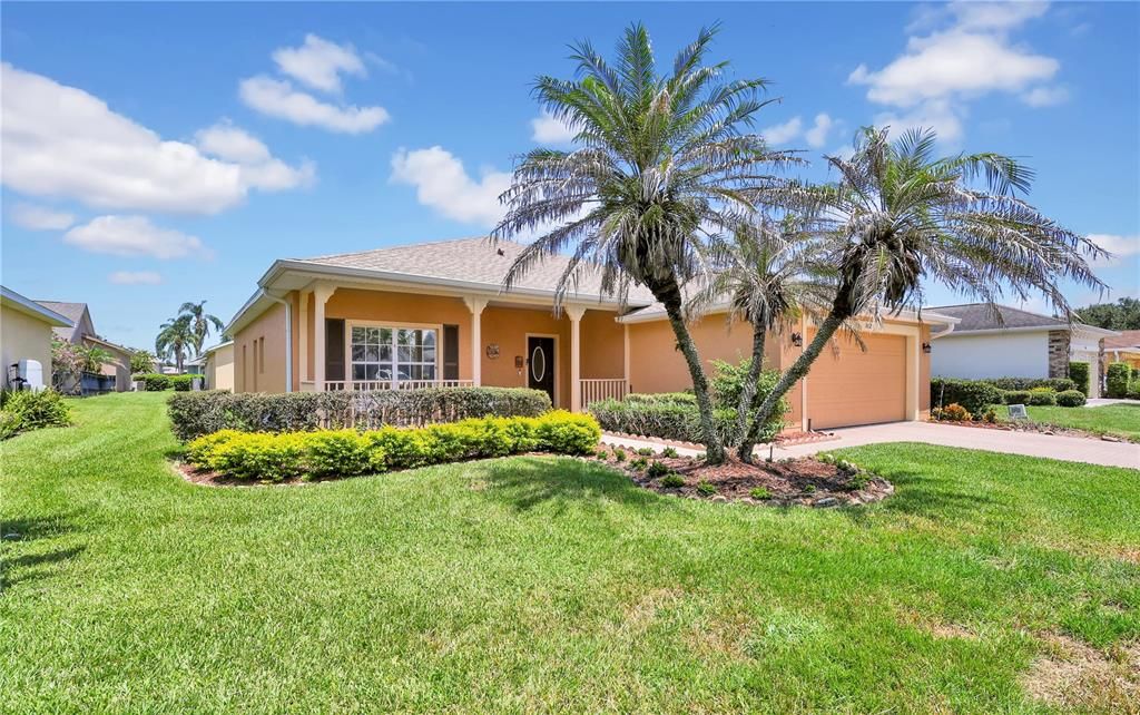 Active With Contract: $275,000 (3 beds, 2 baths, 1587 Square Feet)