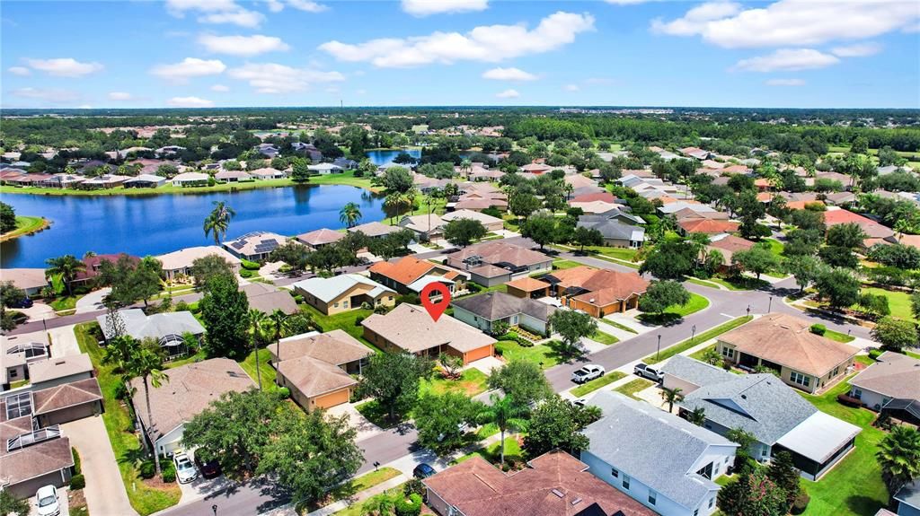 Active With Contract: $275,000 (3 beds, 2 baths, 1587 Square Feet)