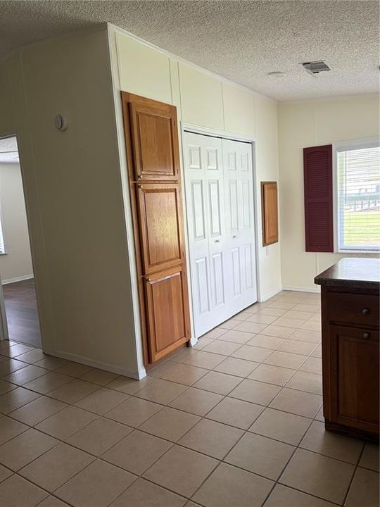 En Venta: $185,000 (2 camas, 2 baños, 1344 Pies cuadrados)