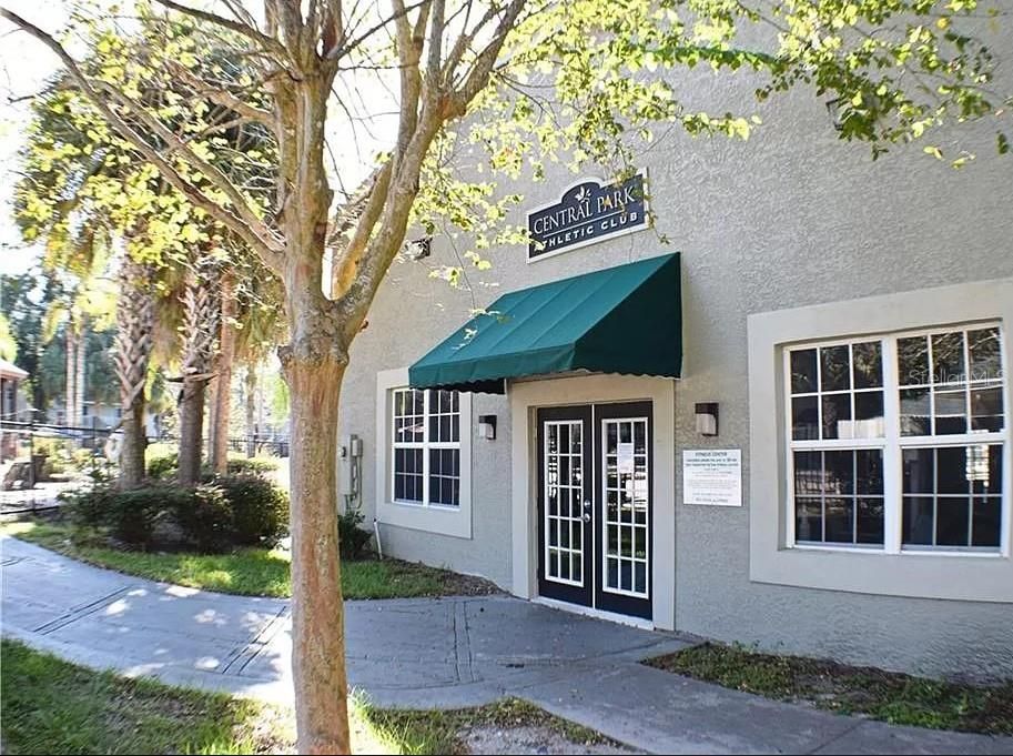 For Rent: $1,399 (1 beds, 1 baths, 722 Square Feet)