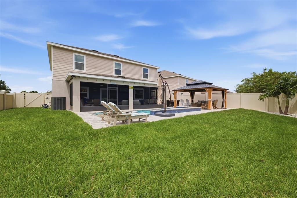 Active With Contract: $660,000 (4 beds, 2 baths, 3004 Square Feet)