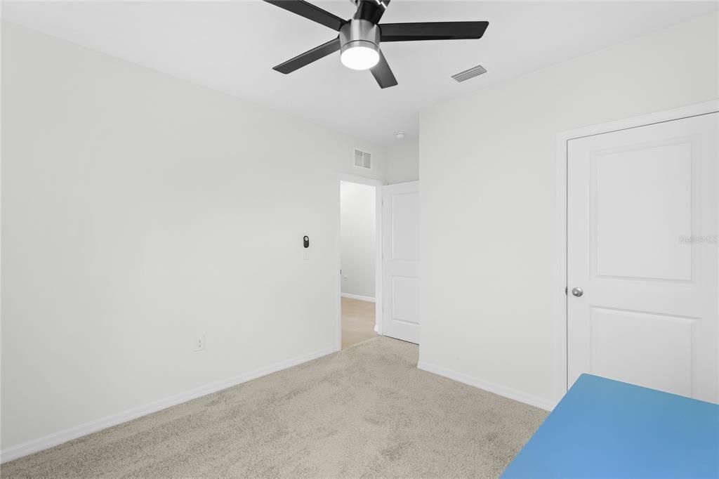 Activo con contrato: $339,000 (4 camas, 2 baños, 1846 Pies cuadrados)