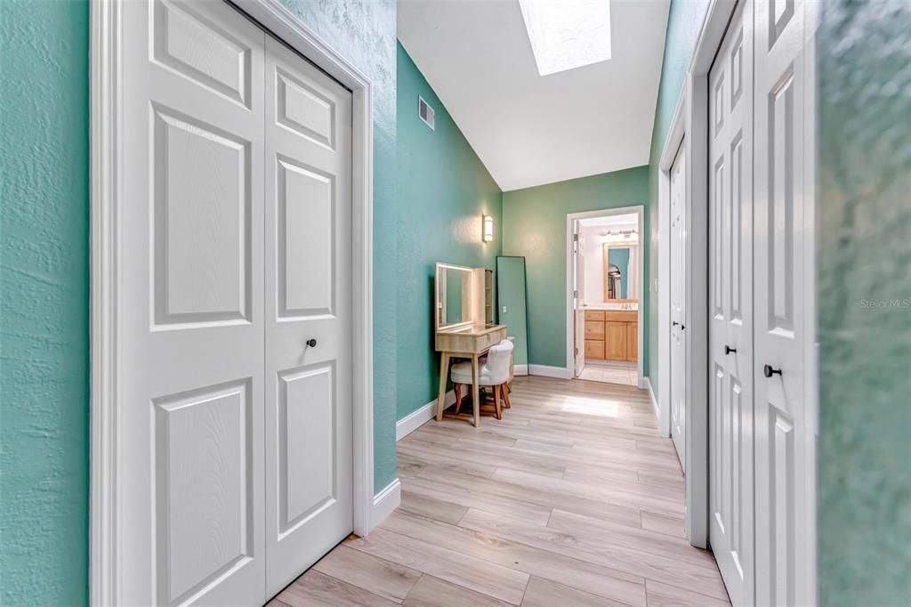 For Sale: $1,325,000 (6 beds, 5 baths, 4214 Square Feet)