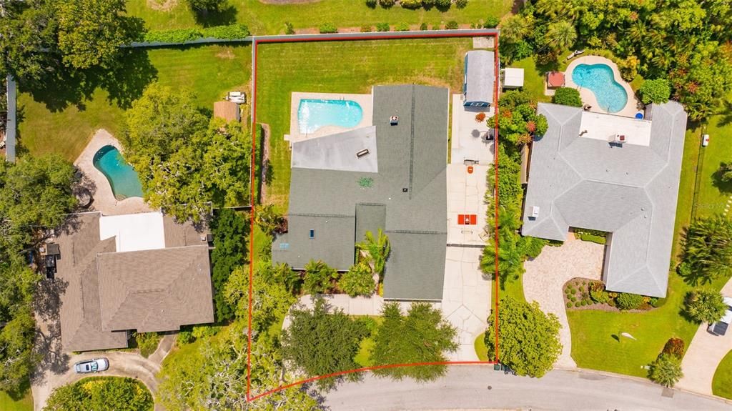 For Sale: $1,325,000 (6 beds, 5 baths, 4214 Square Feet)