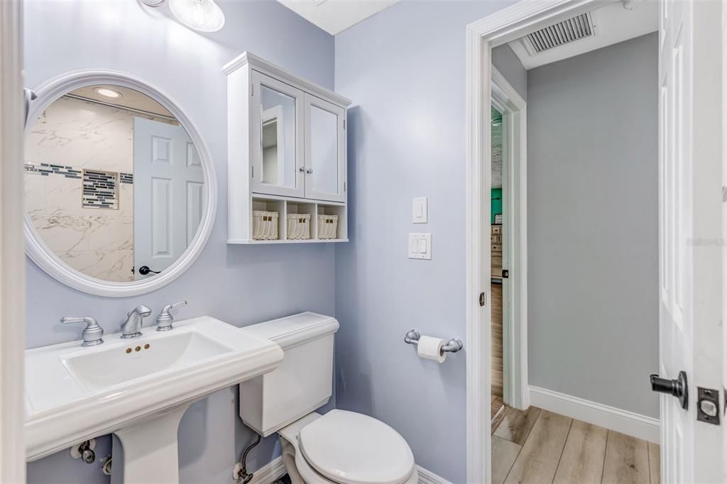 For Sale: $1,325,000 (6 beds, 5 baths, 4214 Square Feet)