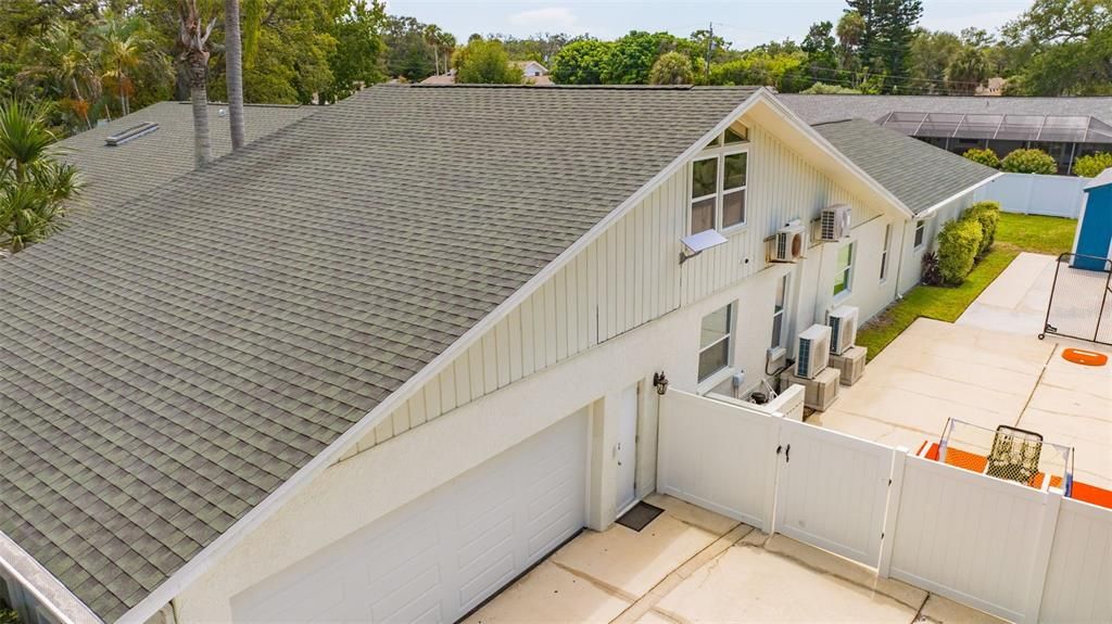 For Sale: $1,325,000 (6 beds, 5 baths, 4214 Square Feet)