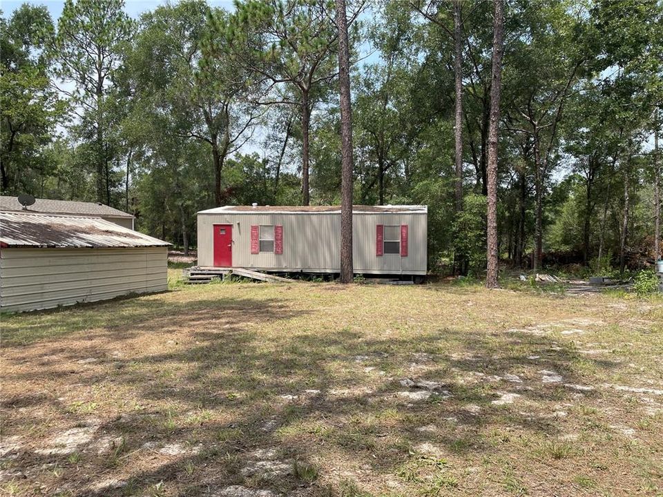 For Sale: $159,000 (2 beds, 2 baths, 1056 Square Feet)