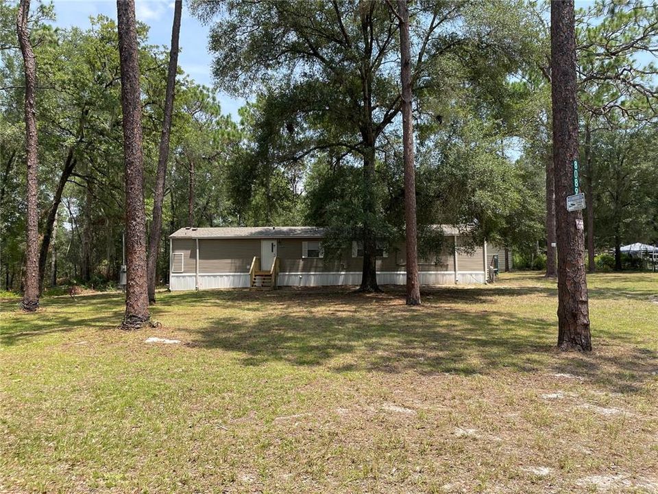 For Sale: $159,000 (2 beds, 2 baths, 1056 Square Feet)